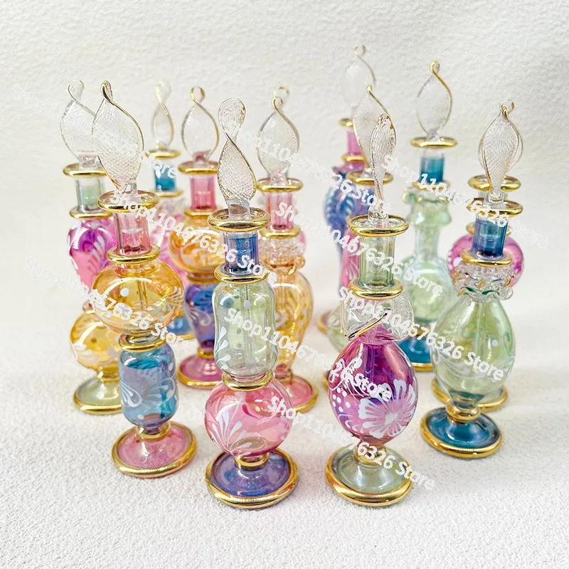 Importierte ägyptische Parfümflasche, handgefertigte Geschmacksflasche, mehrfarbige Dip-Glasflasche, exquisites Ornament Image