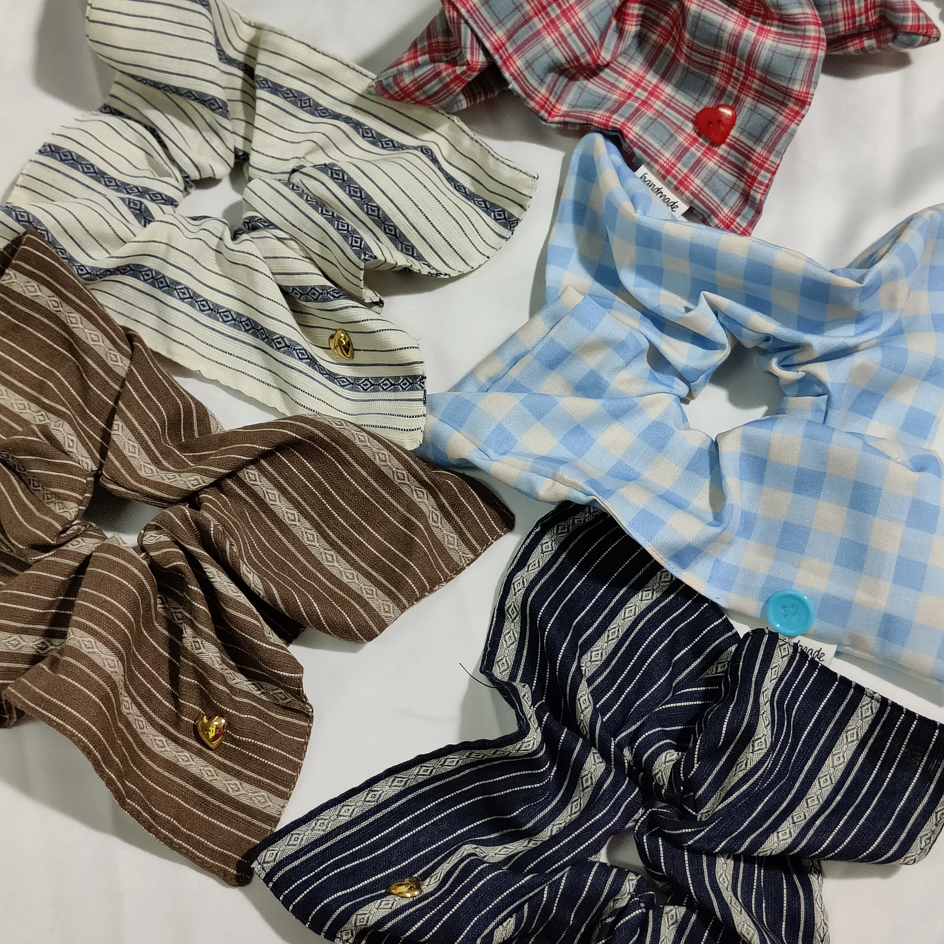 1 piece of striped square heart-shaped headband with large intestine headband, female niche design, square headband temperament Image