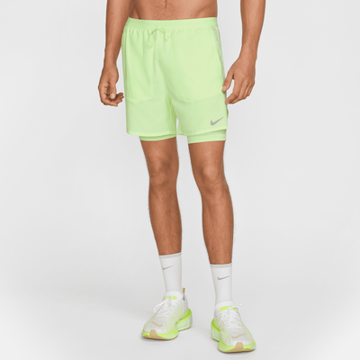 Nike Stride Men's Dri-FIT 13cm (approx.)Hybrid Running Shorts - Yellow - Polyester