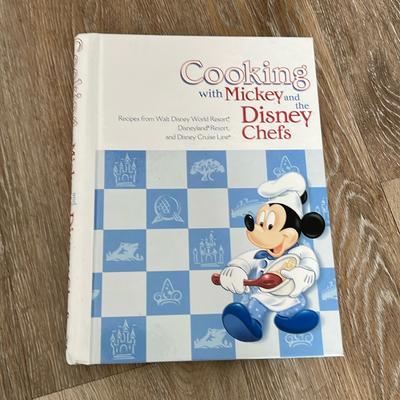 Disney Kitchen | Disneyland Disney World Parks Cooking With Mickey & Chefs Cookbook 2004 | Color: Blue/White | Size: Os