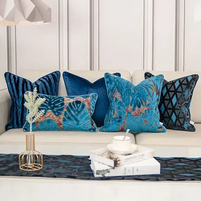 Luxuriöser blauer Samt-Kissenbezug, hochwertige geometrische dekorativer Kissenbezug für Sofa, Image
