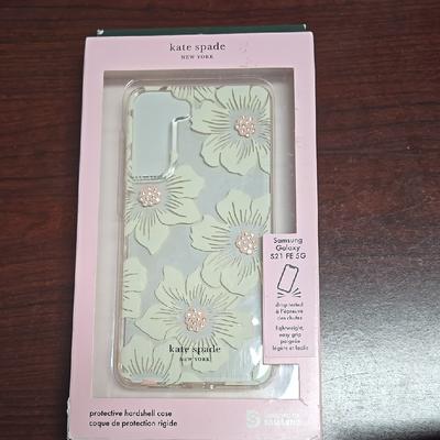 Kate Spade Cell Phones & Accessories | Kate Spade Cream Phone Case For Cell Phones | Color: Cream | Size: Os