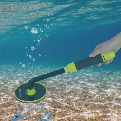 Handheld Metal Detector Waterproof Rating IP68 Battery Powered Underwater Metal Detector With Hand