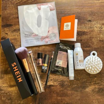 Tory Burch Skincare | Beauty, Hair & Skincare Assortment Max Studio Revlon Olaplex Biolage Tory Burch | Color: Pink/White | Size: Os