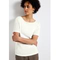T-Shirt STREET ONE, Damen, Gr. 40, weiß (sanftes weiß), Jersey, Obermaterial: 56% Polyester, 44% Viskose, unifarben, casual, regular fit taillenbedeckt, U-Boot-Ausschnitt, Kurzarm gerader Abschluss, Shirts, mit U-Boot Ausschnitt