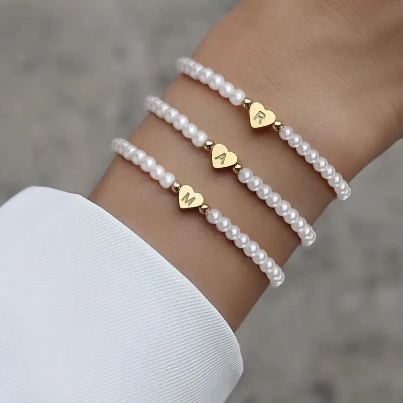 Bracciale iniziale da 26 lettere per donna Bracciale con perle finte Moda donna Bracciale a maglie Bracciale Gioielli regalo Bracciale con perle AZ