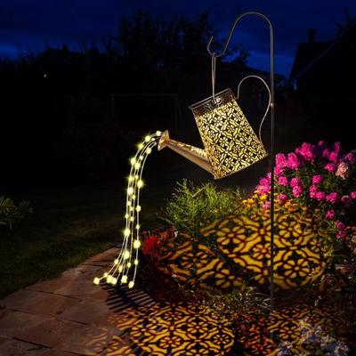 Gießkanne mit Solar-Lichterkette, Gartendekoration, Gießkannen-Lichter, solarbeleuchtete Gießkanne Image