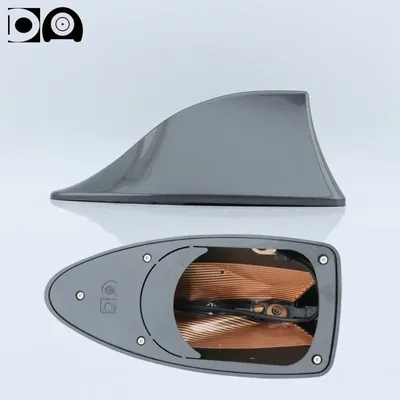 Shark Fin Antenna Stronger Signal Piano Paint Car Radio Aerials FM/AM Car Styling For Skoda Rapid