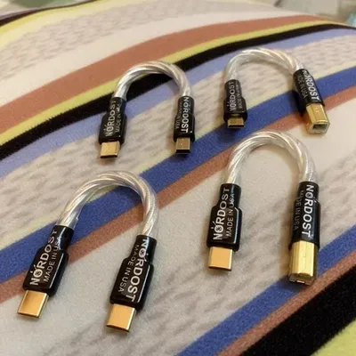 Benutzerdefinierte Odin TYPEC auf MICRO B Stecker, Dual TYPEC Kopf USB Headset Dekodierung PHA/MOJO Image