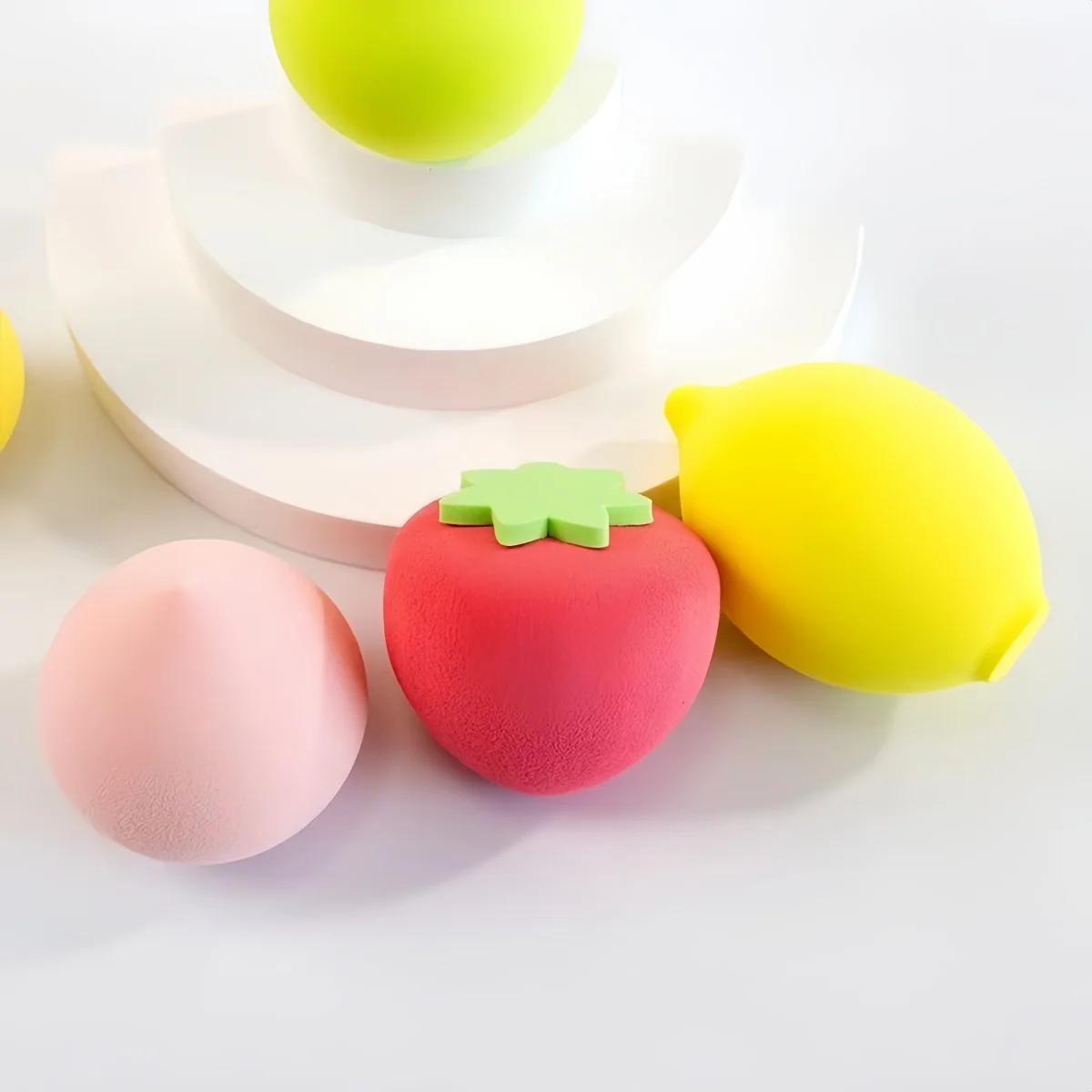 4-teiliges Set: Fruchtförmige weiche Make-up-Puderquaste, geformter Schwamm, Beauty-Ei, Kosmetik-Puderquaste, weiche Foundation-Schwämme, Beauty-Tool