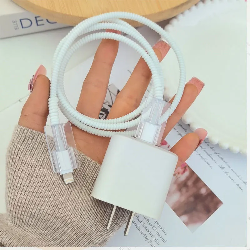 4-teiliges transparentes DIY-Ladeschutz-Set, kompatibel mit iPhone 18 W/20 W, Ladeschutz, klassischer, klarer Design-Kabelschutz Image