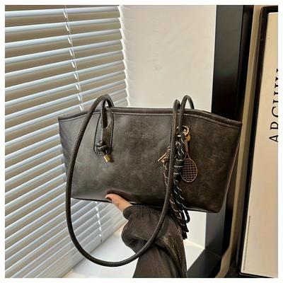TEMU Chic Black Shoulder Bag With Golden-tone & Tassel Charms, High Quality, Zip Closure, Everyday Image