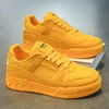 Mode Gelb Männer Skateboard Schuhe Plattform Low Cut Lace-up Designer Schuhe Mann Bequeme Leder