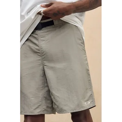 Oakley UO Exclusive Boulder Green Board Shorts - Green L at Urban Outfitters