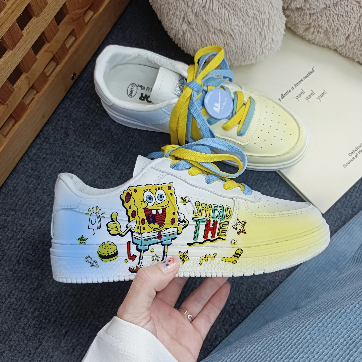 Neue Cartoon Frau SpongeBob Schwammkopf Prinzessin niedlich Freizeitschuhe weiche Sportschuhe für Freundin Geschenk EU Größe 35-44
