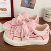 Neue rosa Hello Kitty dicke Sohlen Freizeitschuhe Anime Cartoon dekorative Board Schuhe für Mädchen