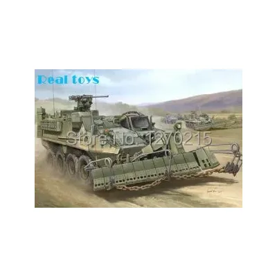 Trumpeter 01575 1/35 M1132 Stryker ESV (Engineer Squad Vehicle) mit SMP/AMP-Surface Mine Image