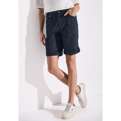 Bermudas STREET ONE "Style Yulius", Damen, Gr. 34, N-Gr, blau (tiefblau), Web, Obermaterial: 98% Baumwolle, 2% Elasthan, unifarben, casual, regular fit kniefrei, Hosen, Sommerhose mit Turn-Up Image