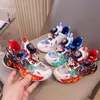 Sommer Mode Neue Stil One-Step Sport Atmungsaktive Leichte Baby Jungen Sandalen Kinder Cartoon Schule Dicke Sohle Kinder Schuhe