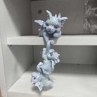 TEMU Creative Climbing Three- Dragon Statue Garden Decoration Pendant, Suitable For Home Decoration, Entrance Hall, Balcony And Outdoor Garden Decorative Resin Crafts Image