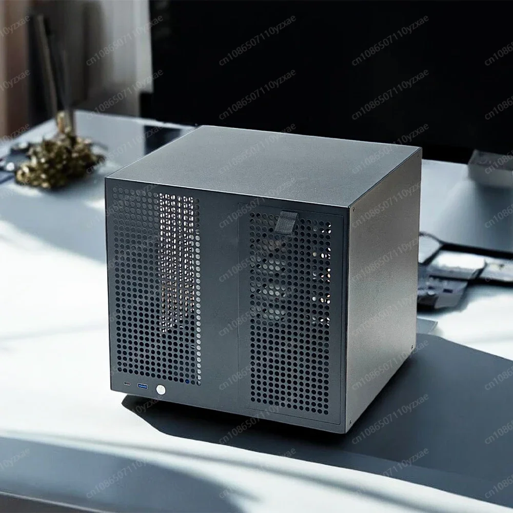 Sagittarius 8-Bay NAS Tower Case mit Backplane, ATX-Netzteil, MATX, PCIe-Erweiterung in voller Höhe, optimiert für Synology UNRAID Image