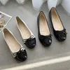 Herbst neue runde kappe frauen schuhe Mode plus größe flache flache Bogen knoten beiläufige einzelne