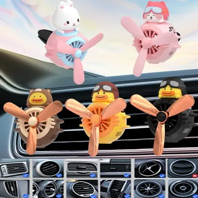 New cartoon car air outlet aromatherapy car interior supplies aromatherapy ornaments (give two fragrant tablets)