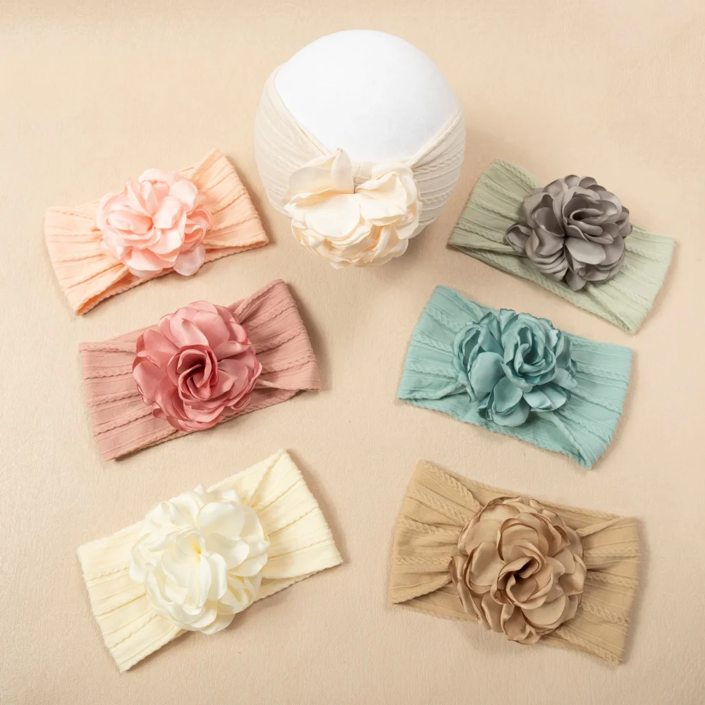 3 Teile/satz Kawaii Blume Kopfbedeckungen Baby Mädchen Stirnbänder Weiche Elastische Nylon Blume Stirnbänder Wraps Foto Requisiten Haar Zubehör Image