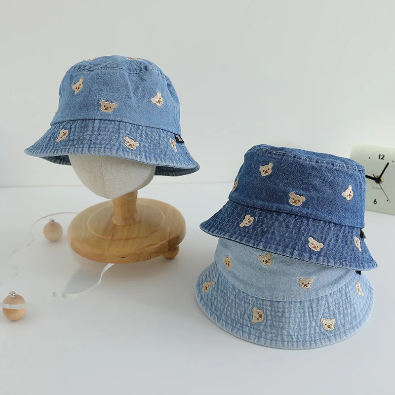 Frühling Sommer Baby Mützen Schöne Bär Stickerei Muster Kinder Jungen Mädchen Im Freien Sonnenhüte Weiche Denim Kinder Fischer Hut Image