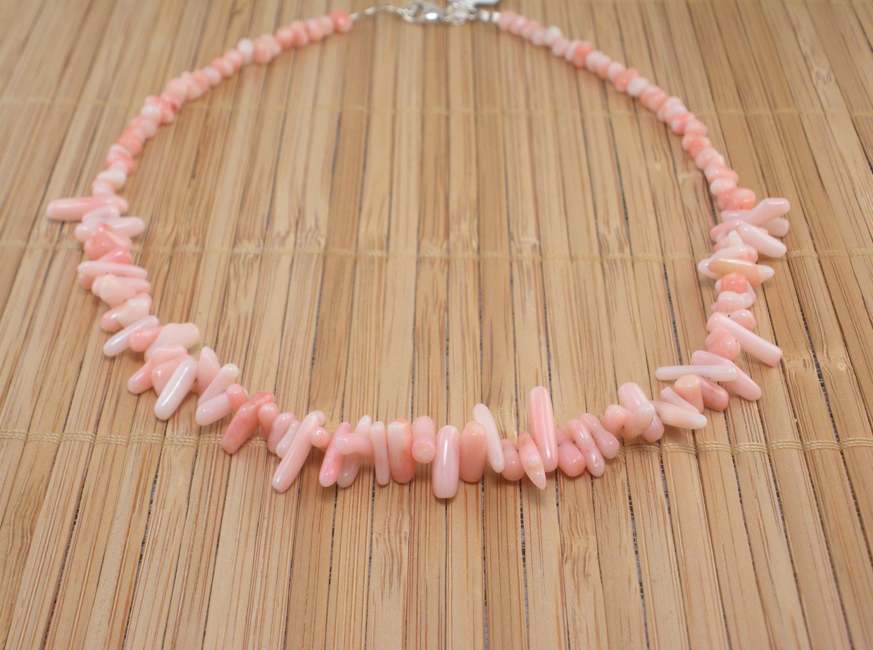 Collana di corallo rosa, collana di corallo a piccolo ramo, collana di corallo rosa da 40 cm, collana di corallo rosa, piccola perlina di corallo rosa