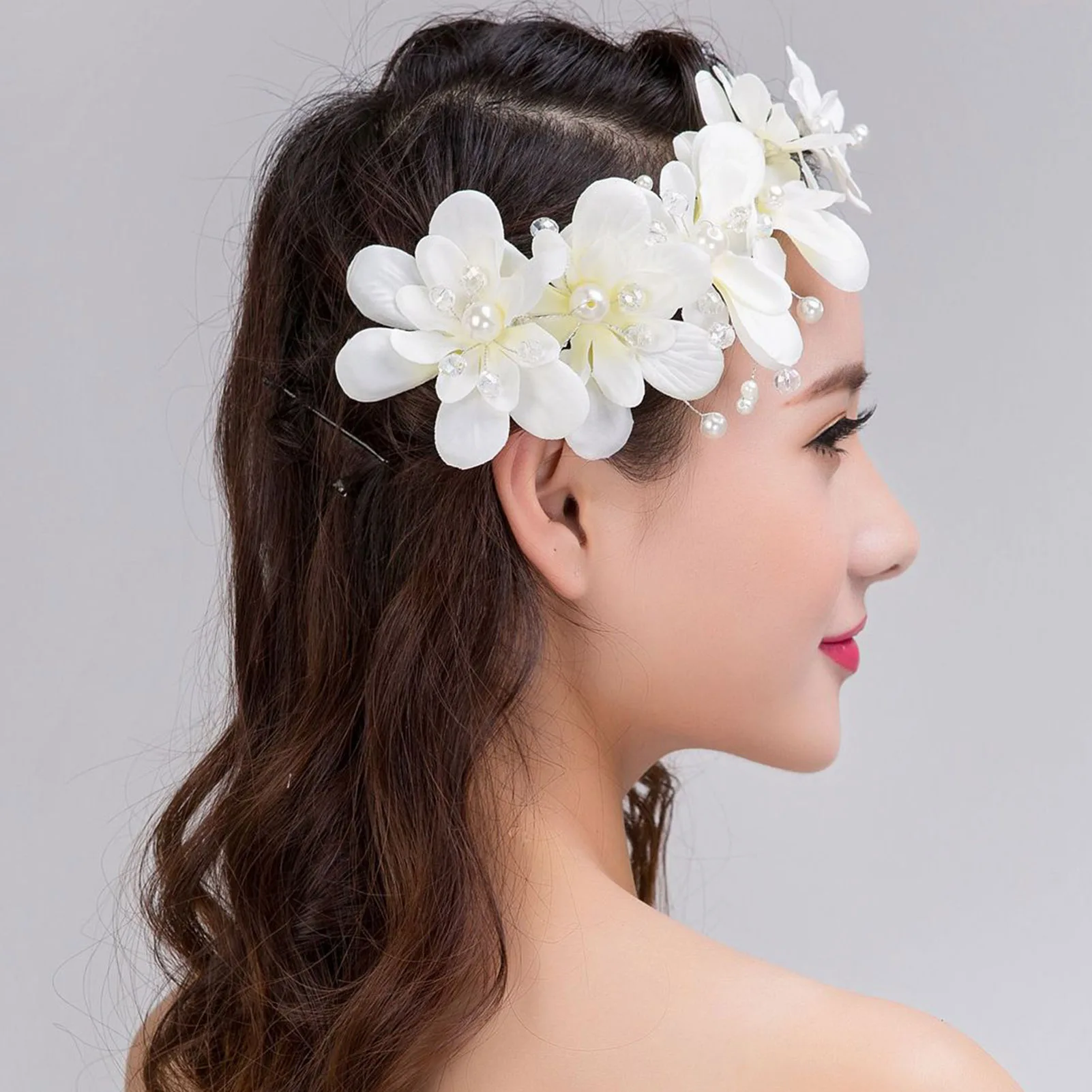 Blumen-Stirnband, Girlanden, leichter Blumenkranz, DIY-Haar-Accessoire, Hochzeit, weiße/rote Blumen-Kopfbedeckung mit Perle für Kleid Image