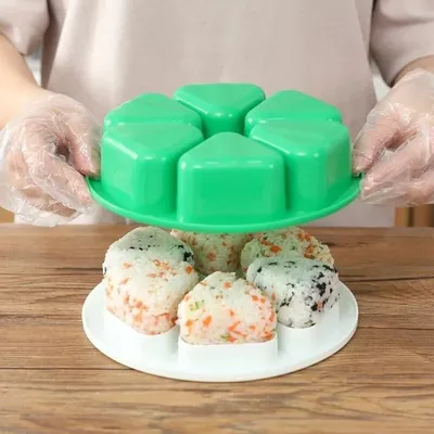 Newest DIY Sushi Mold Onigiri Rice Ball Food Press Triangular Sushi Maker Mold Sushi Kit Japanese