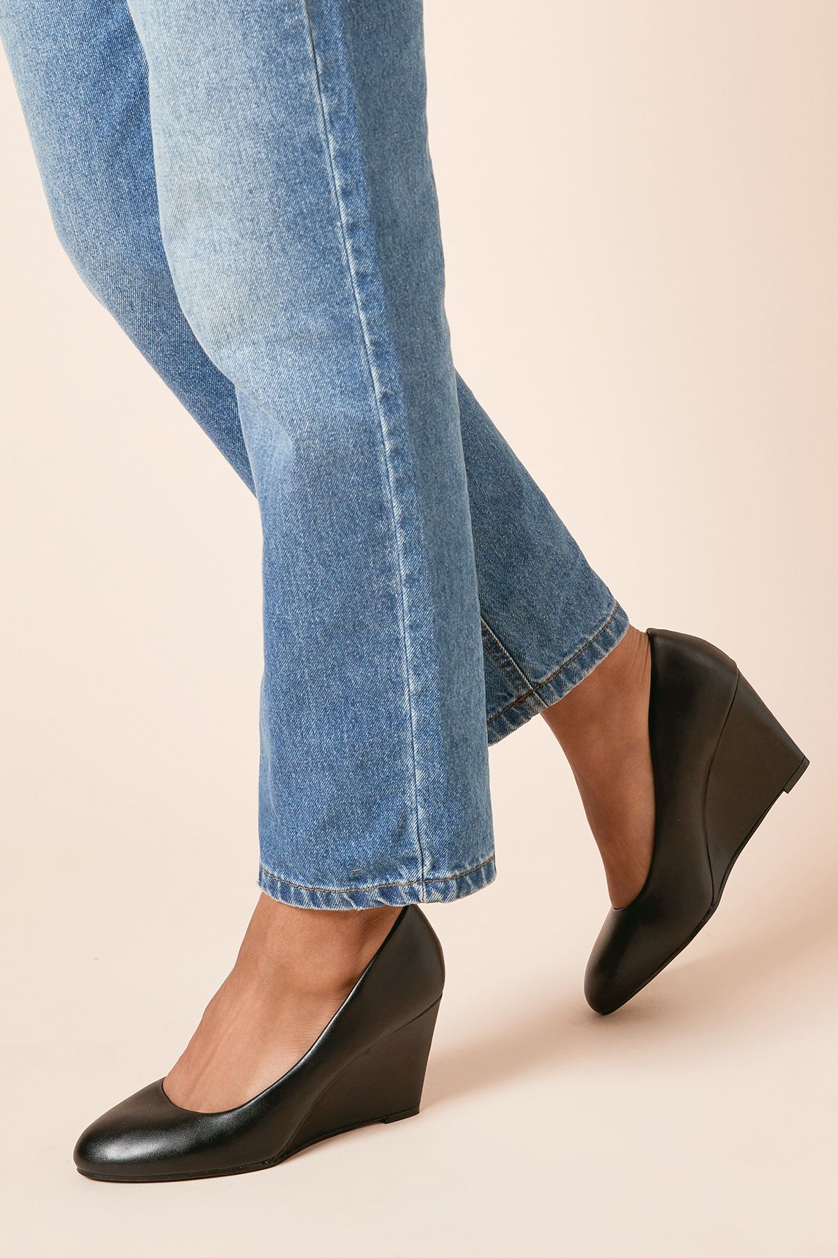 Dorothy Perkins Womens Duke Wedge Court Shoes - Black - Size UK 7 | Dorothy Perkins Sale | Discount Designer Brands