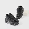 2025, Herbst und Winter, neue Damen-Heavy-Metal-Plattform, Low-Top-Punk-Gothic-Schuhe,