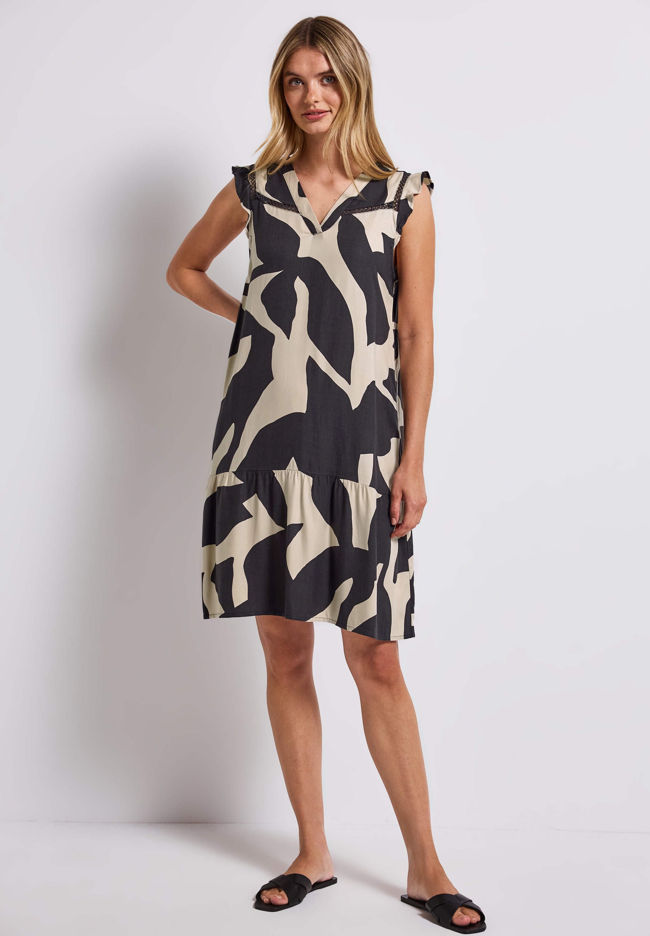 Tunikakleid STREET ONE, Damen, Gr. 36, EURO-Größen, grau (whale tail grau), Stoff, 100% Viskose, bedruckt, normal knielang, V-Ausschnitt, Rüschen, Kleider, im Tunika-Style