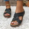 Plus Größe 2025, neue Sommer Frau Sandalen Modische Strand Anti-Rutsch Leichte Hausschuhe Outdoor Täglich Leichte frauen schuhe