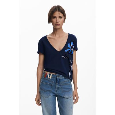 Vase V-neck T-shirt