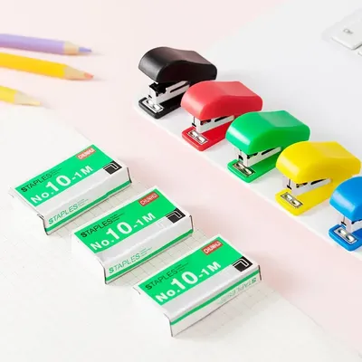 Portable Simple Mini Small Stapler Student Cartoon No.10 Needle Labor-Saving Suit Stapler office