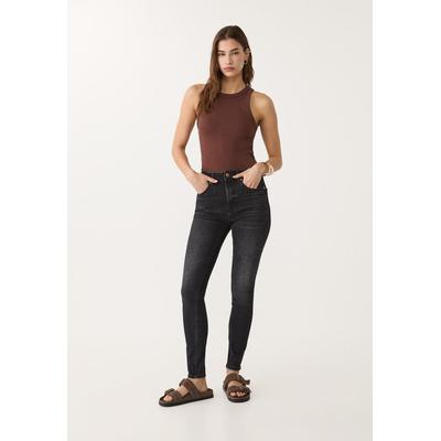 Stradivarius Regular waist skinny jeans Dark black 8