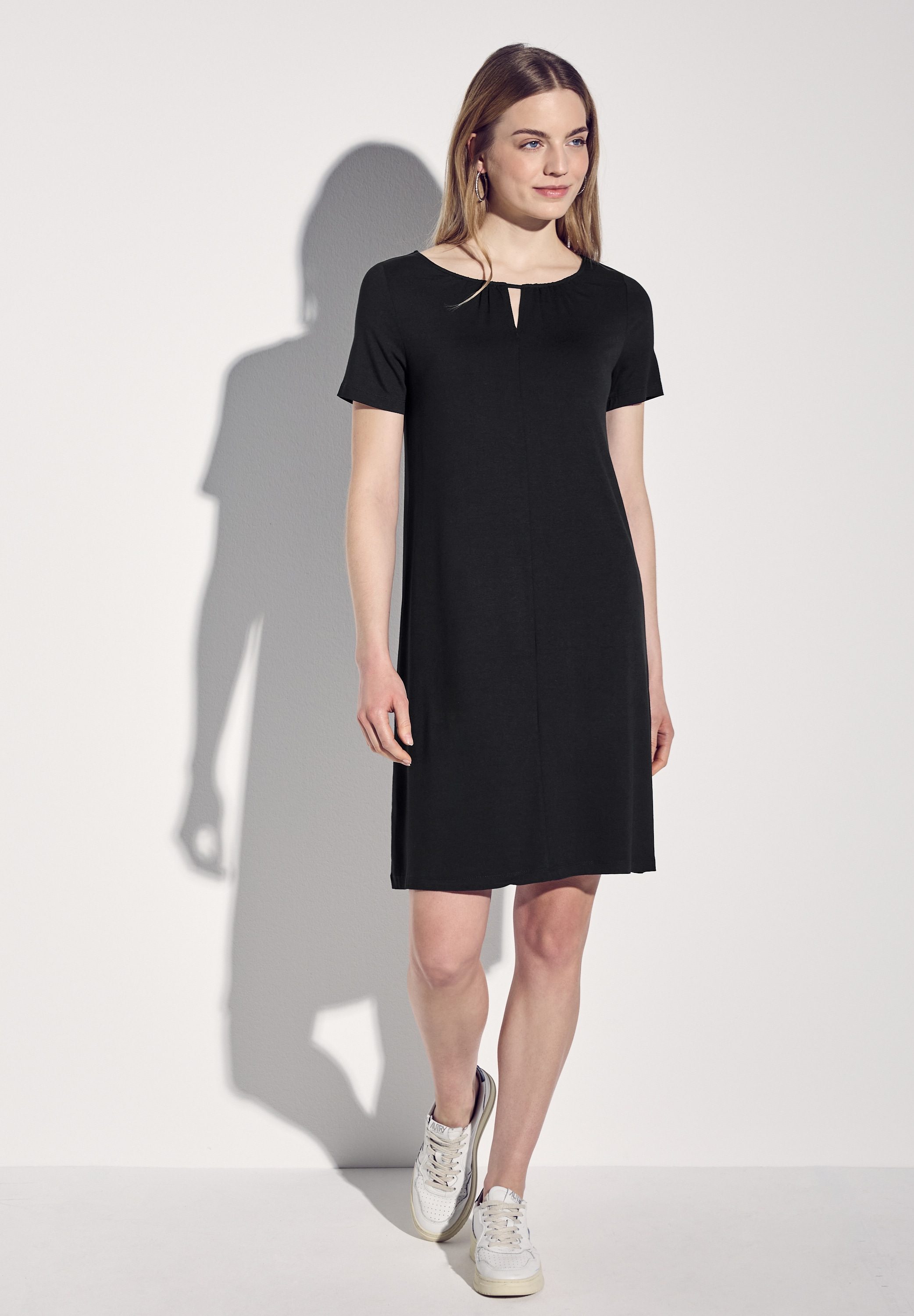 Jerseykleid STREET ONE, Damen, Gr. 34, EURO-Größen, schwarz, Jersey, 95% Viskose, 5% Elasthan, unifarben, gerade knielang, Rundhals, Bündchen, Kleider Jerseykleid, knielang