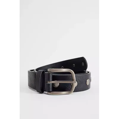 UO Black Studded Belt - Black M/L at Urban Outfitters