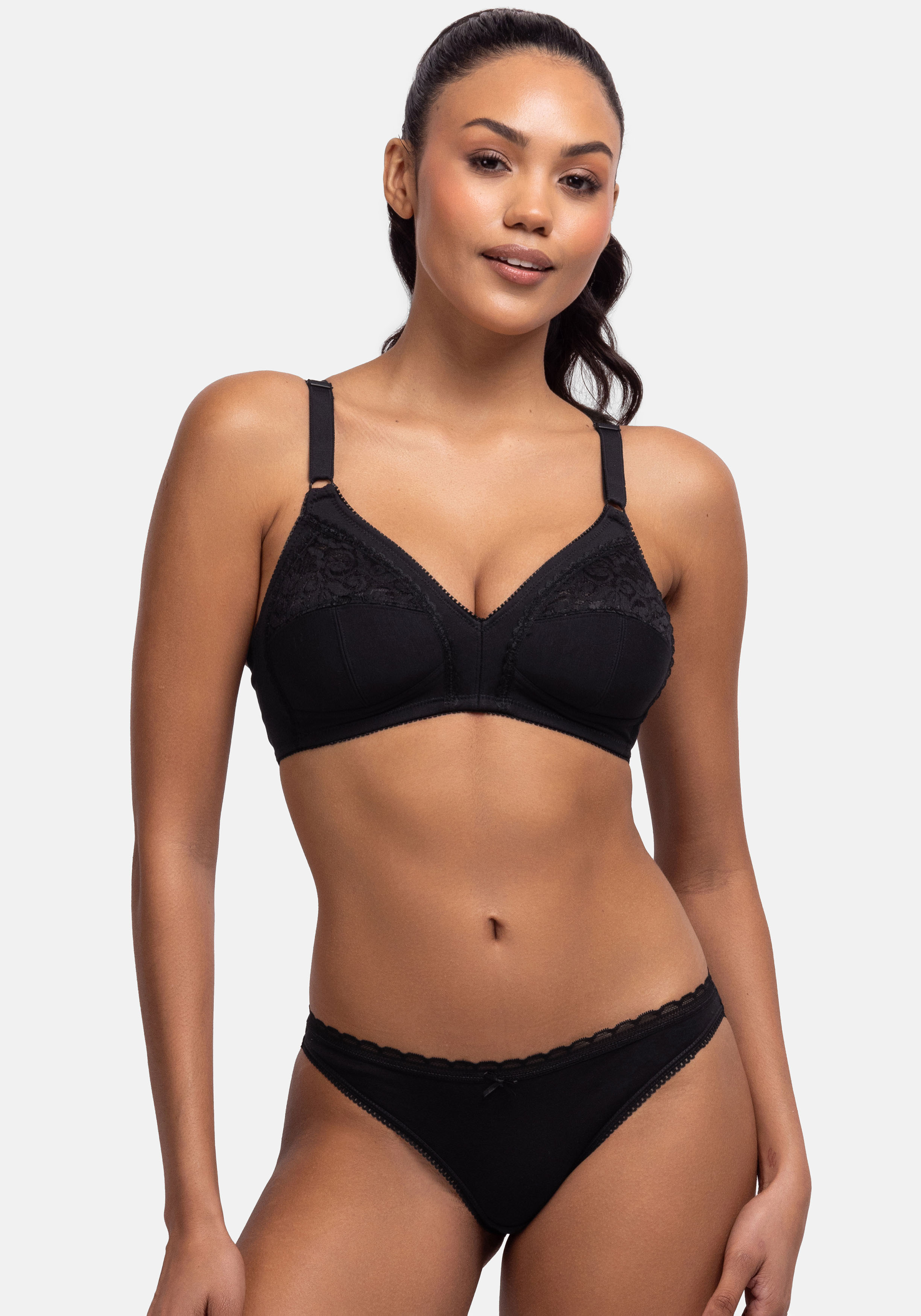 Bralette-BH DORINA "Monica", Damen, Gr. 85, Cup B, schwarz, Spitze, Obermaterial: 88% Baumwolle, 9% Polyamid, 3% Elasthan, leicht transparent, unifarben, bequem, BHs, mit Spitzeneinsätze an den Cups, ohne Bügel, bequem Image