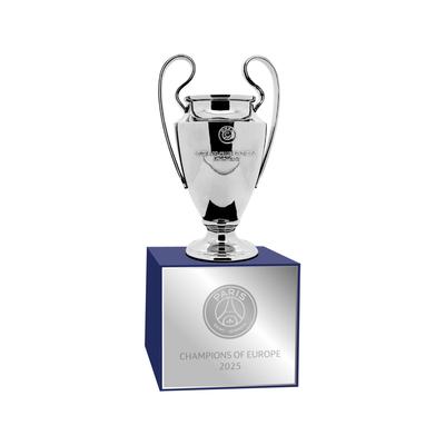 PSG UEFA CL Gewinner 3D Trophäe on Pedestal - 45mm Image