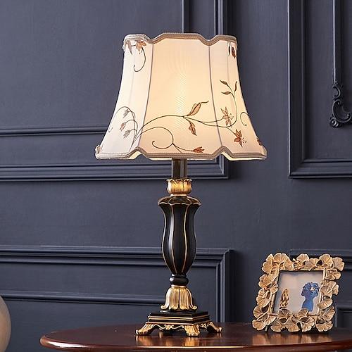 Nachttischlampen, Tischlampe traditionell für Wohnzimmer, 21,26 Zoll, Retro-Schlafzimmerlampe aus Harz mit graugrünem Lampenschirm für Nachttisch-Nachtlampen