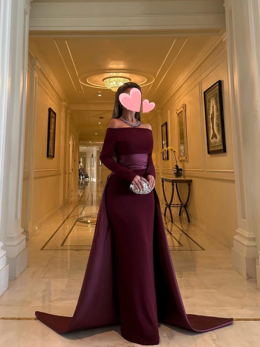 Oisslec Ballkleider, elegant, Vintage, süß, sexy, roter Satin, U-Boot-Ausschnitt, modisch, für formelle Anlässe, Abendkleid, Party-Kleider