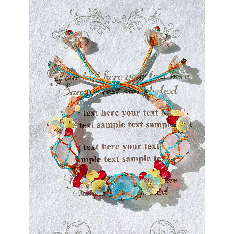Women's Handmade Floral Gemstone Bracelet – Natural Crystal Beads, Adjustable Boho Style, Ideal for Casual Wear, Gifts and Nature-Inspired Outfits