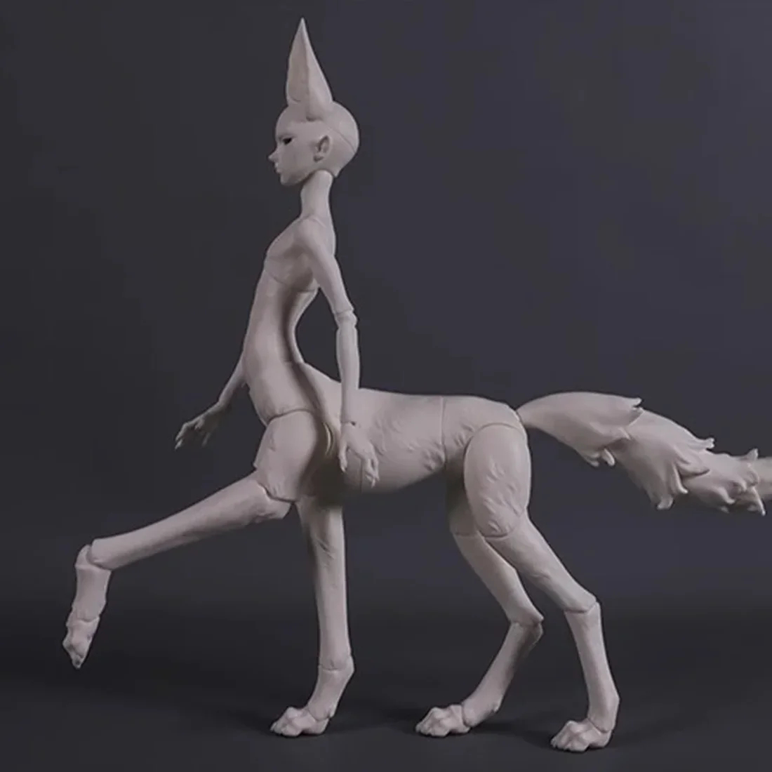 Neue SD BJD Puppe 1/4 Tierversion Wolf Hübsche hochwertige menschliche Gelenkpuppe Neue Spielzeugpuppen in Jungen Image