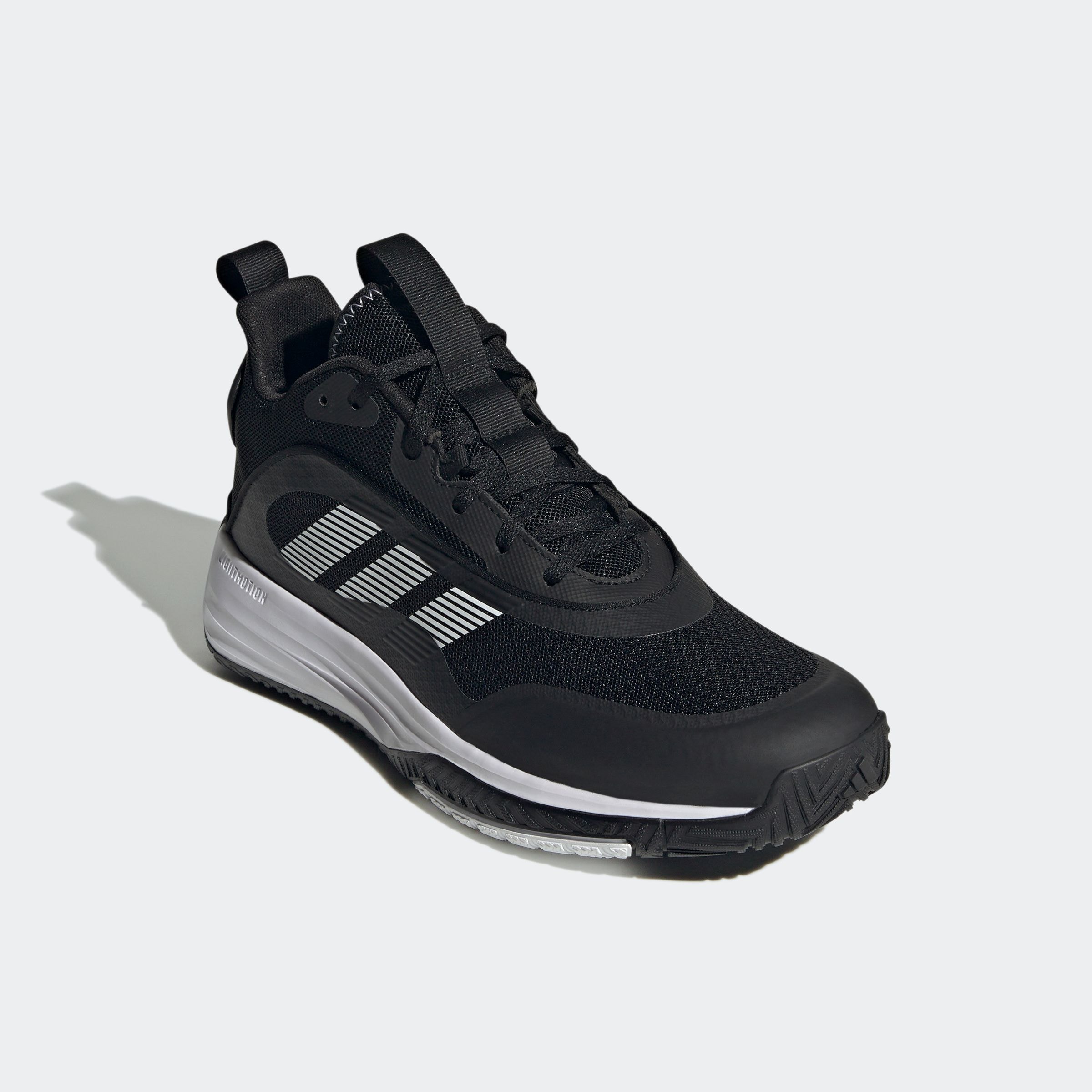 Basketballschuh ADIDAS SPORTSWEAR "OWN THE GAME 3", Herren, Gr. 46, schwarz-weiß (cschwarz, ftwwht, ftwwht), Synthetik, Textil, Schuhe