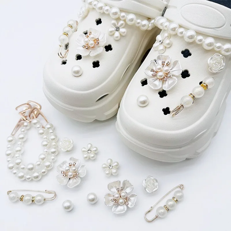 12PCS Schuh Charm DIY Vintage Perle Metall Fünf-blatt Blume Schuh Dekoration Schnalle für Loch Schuhe Zubehör Party mädchen Geschenk