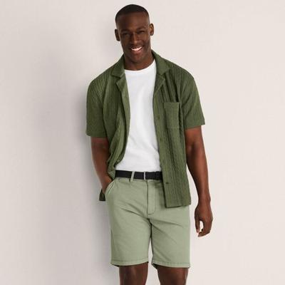 Belted Textured Chino Shorts, Slim Fit, Men, size: 36, regular, Green, Cotton/Lyocell/Cotton-blend, by Lands' End